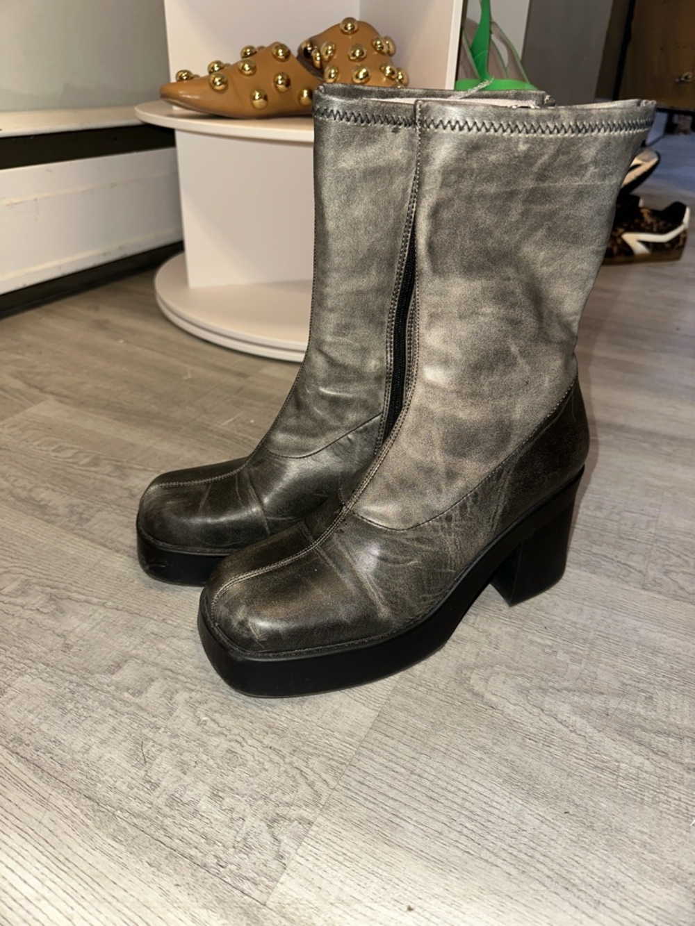 Steve Madden distressed  Ankle Boots in Metallic Gray